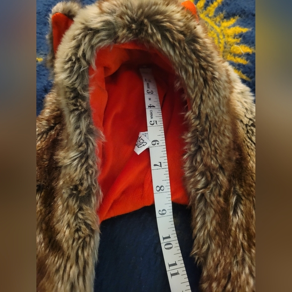 Fluffy Fox/Cat Hat/Scarf - Picture 12 of 12